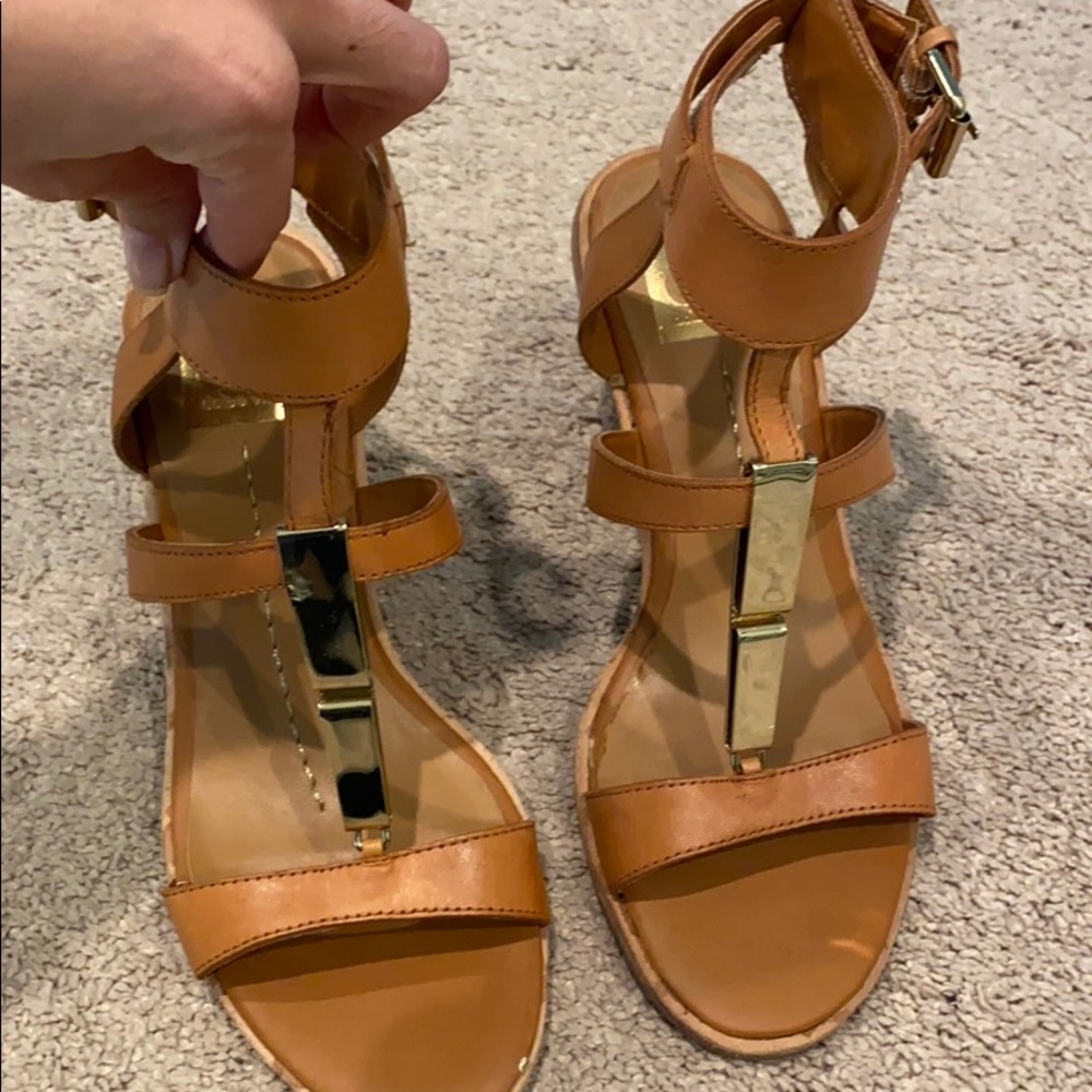 Dolce vita wedges